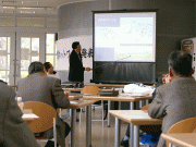 2006/04/images/s1143967221.gif